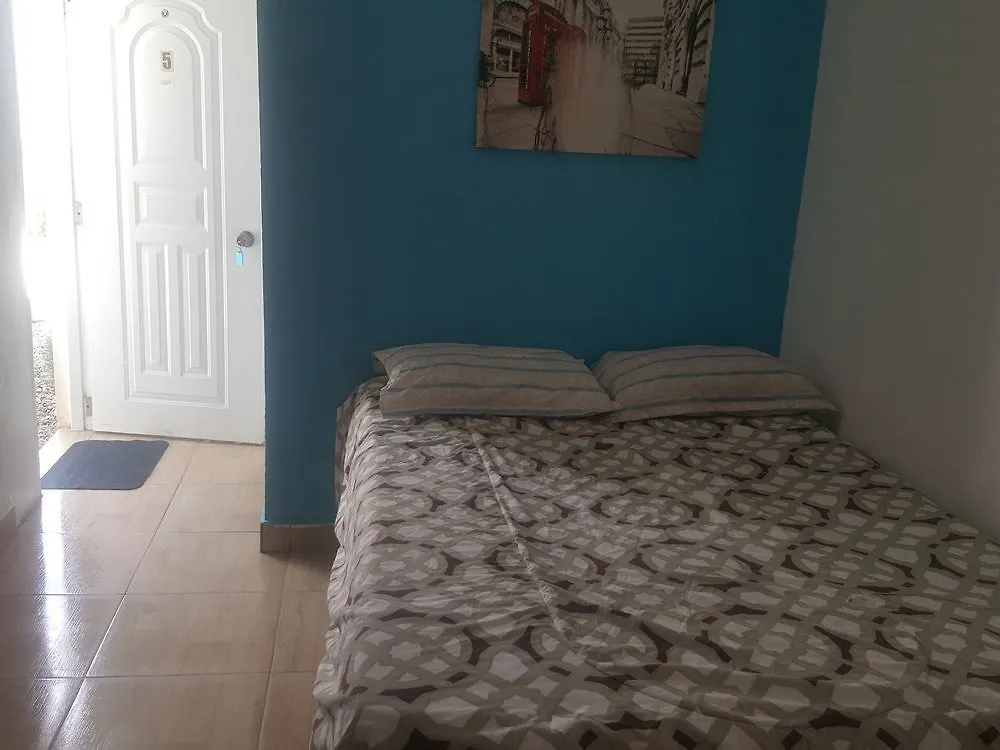 Dominishi Bed&Breakfast Santo Domingo Dominican Republic